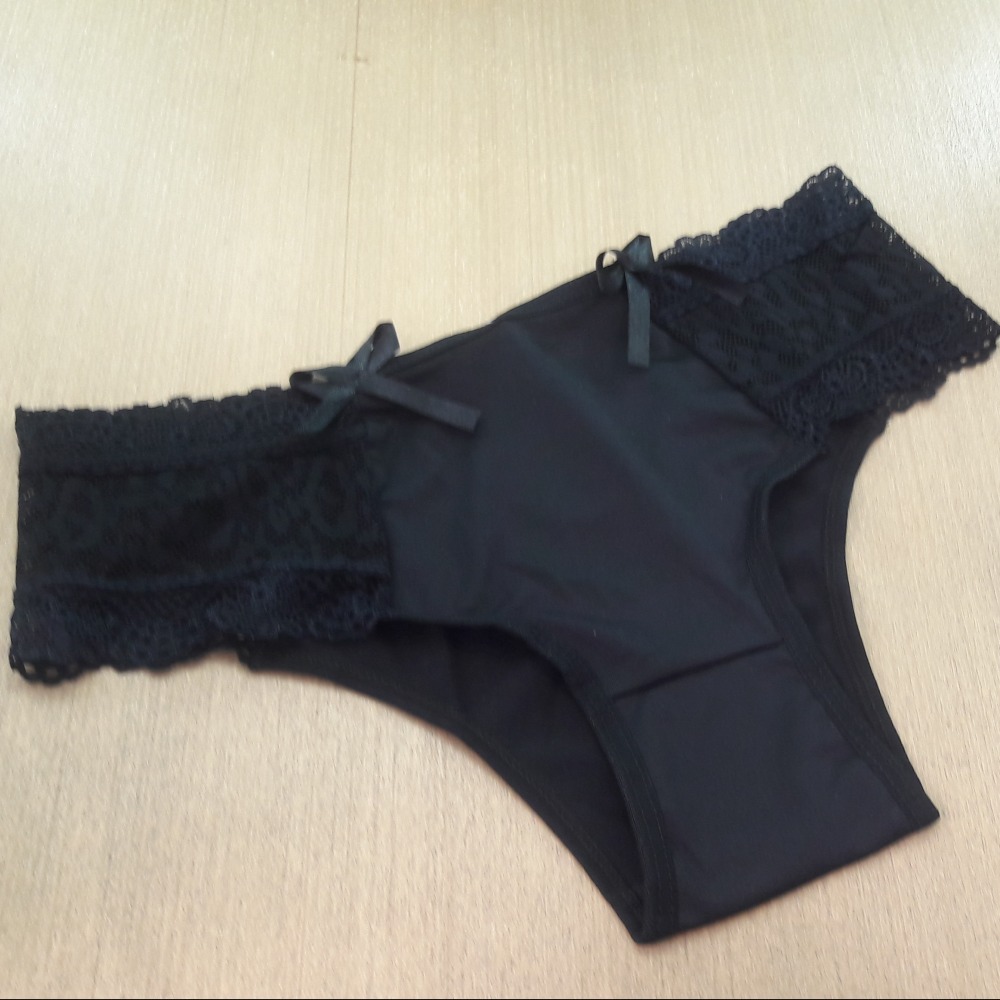 Tanga Lateral Renda Preto