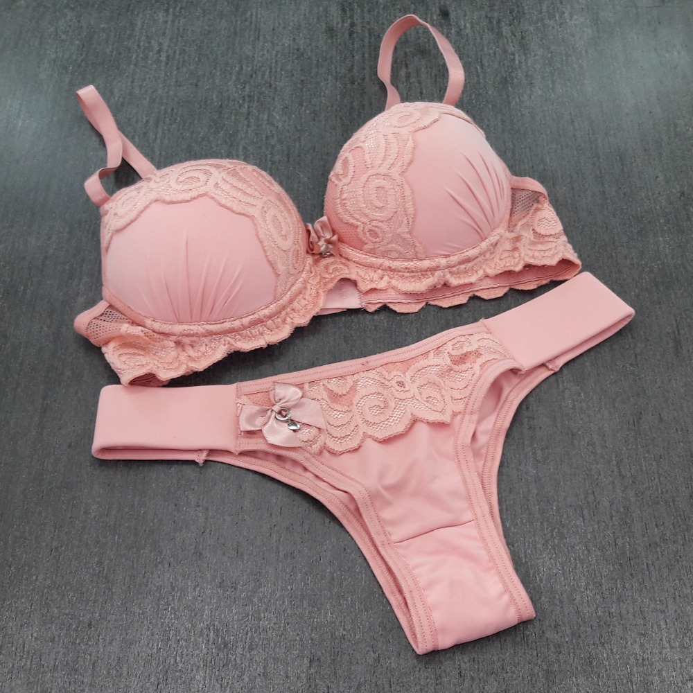 Conjunto Patrícia Romance