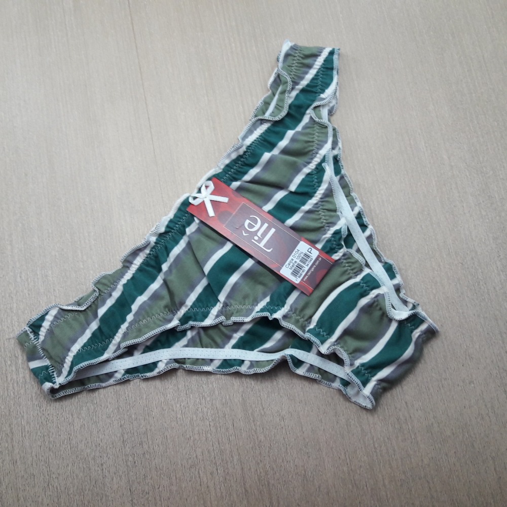 Calcinha em Algodão com Fru Fru Verde/ Listras Verde e Cinza