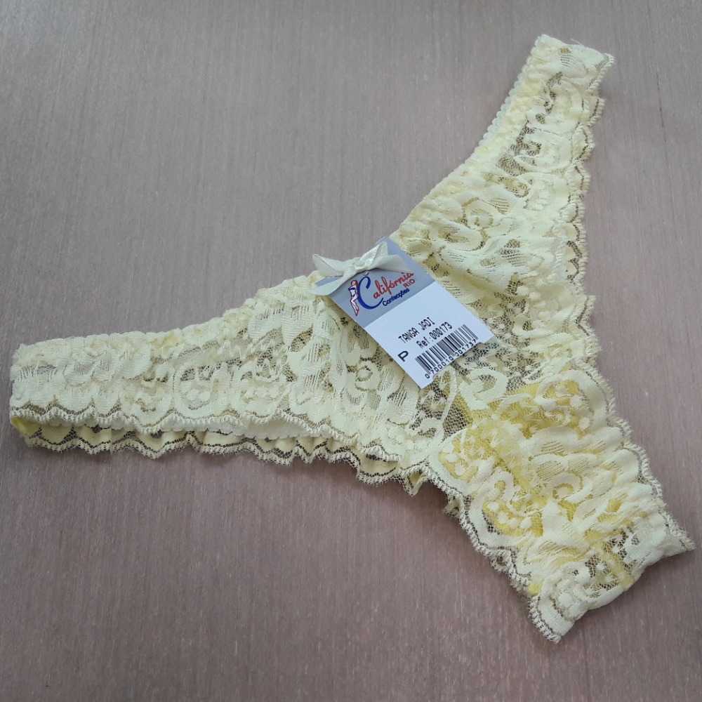Tanga Jadi em Renda com Lacinho  Amarelo