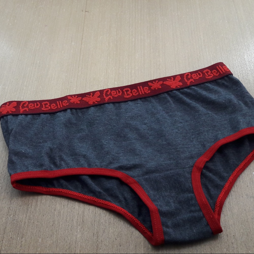 Calça Bolero Preto / Viés Rubi