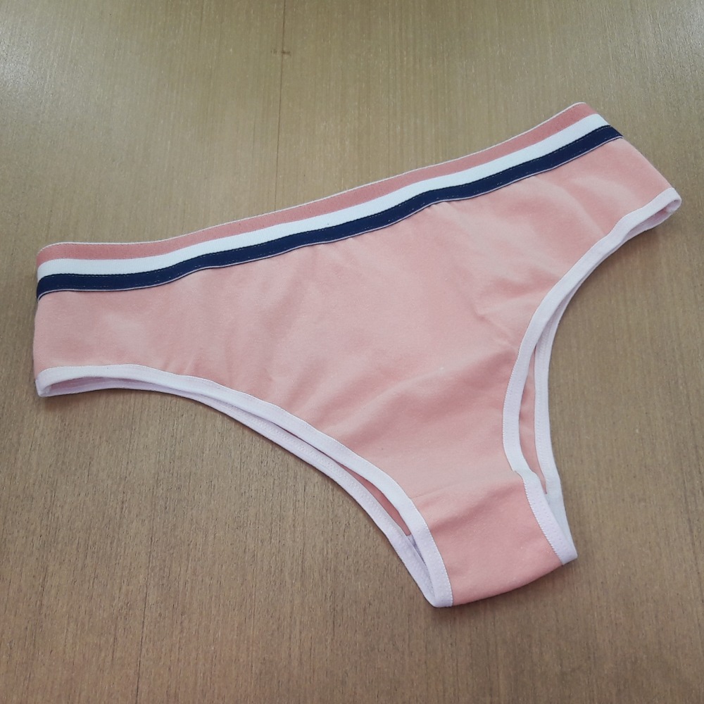 Calça Cós Alto Romance