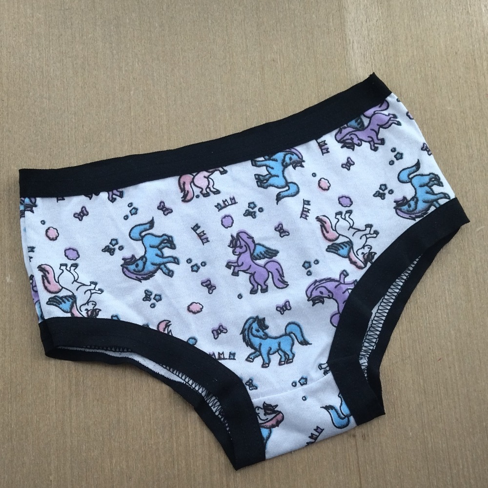 Calcinha Infantil Algodo Anti Marcas Vis Preto/Estampas Variadas