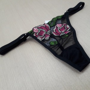 Tanga String Bordado