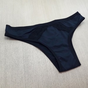 Calcinha Biquíni Micro e Renda