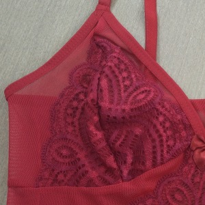 Camisola Feminina Microfibra Detalhe Tule e Renda